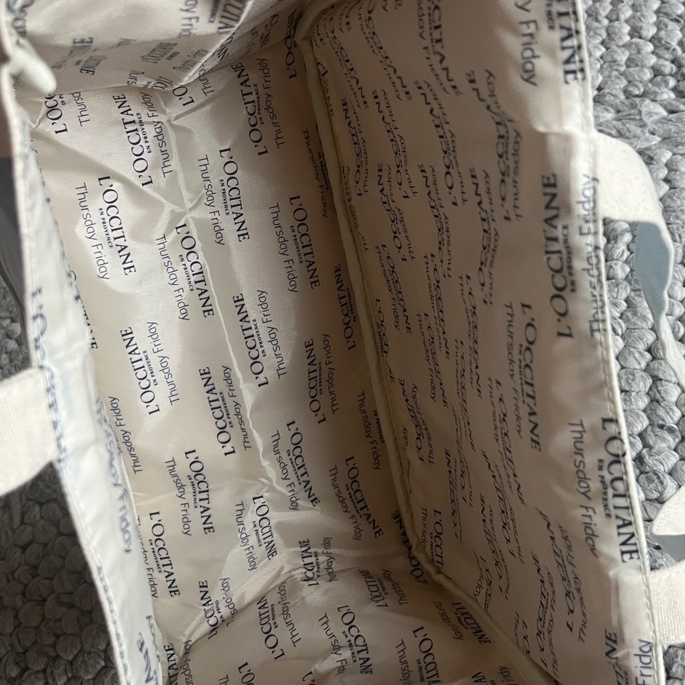 L'OCCITANE versatile, limited edition canvas tote - Picture 5 of 10